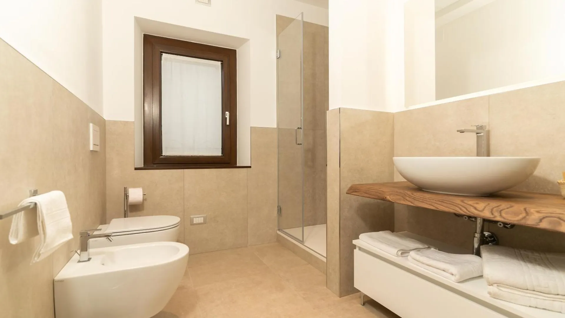 Alojamento de Acomodação e Pequeno-almoço Lumame Resort B&B Montefiore Conca