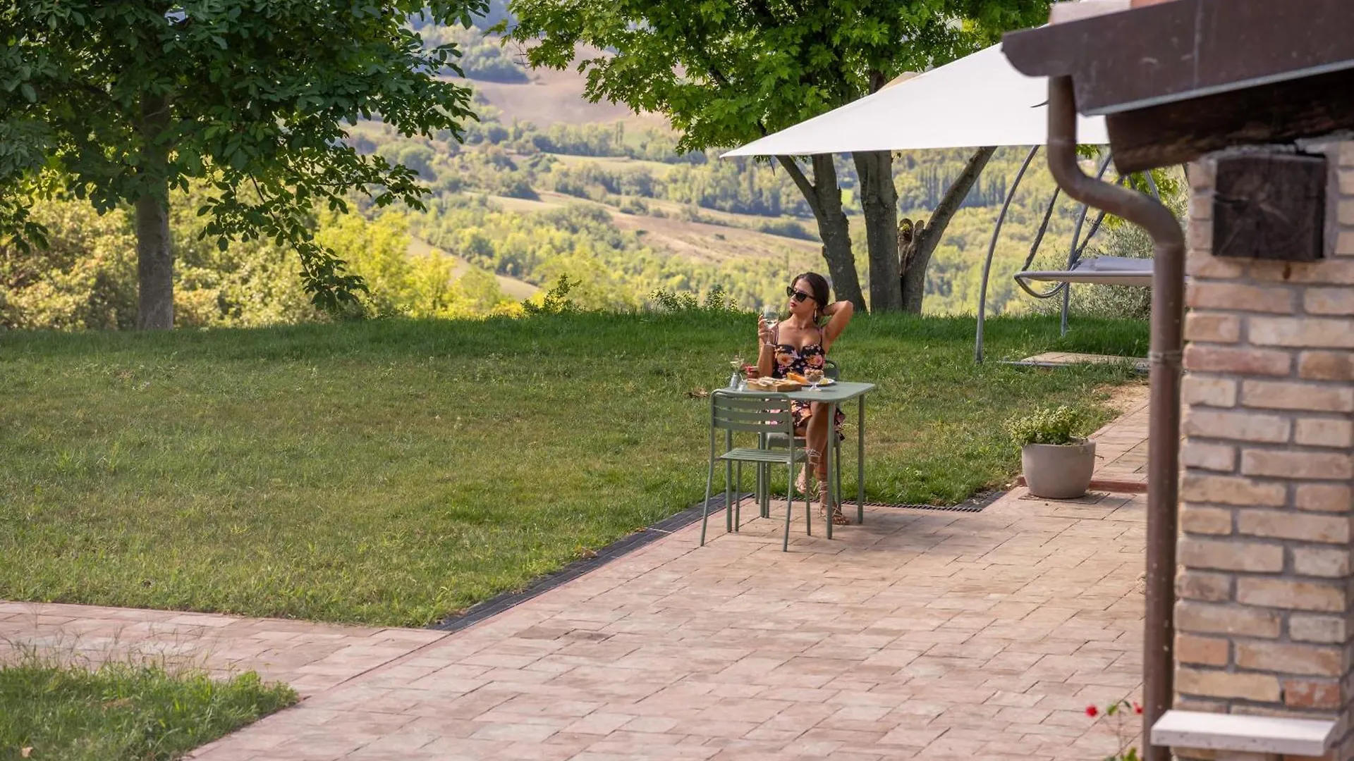 Alojamento de Acomodação e Pequeno-almoço Lumame Resort B&B Montefiore Conca